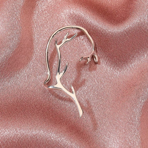 Unique Antler Ear Wrap for Right ear - Picture 7 of 7